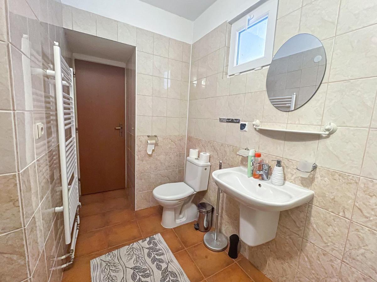 Appartement Privat Safi à Liptovský Mikuláš Extérieur photo