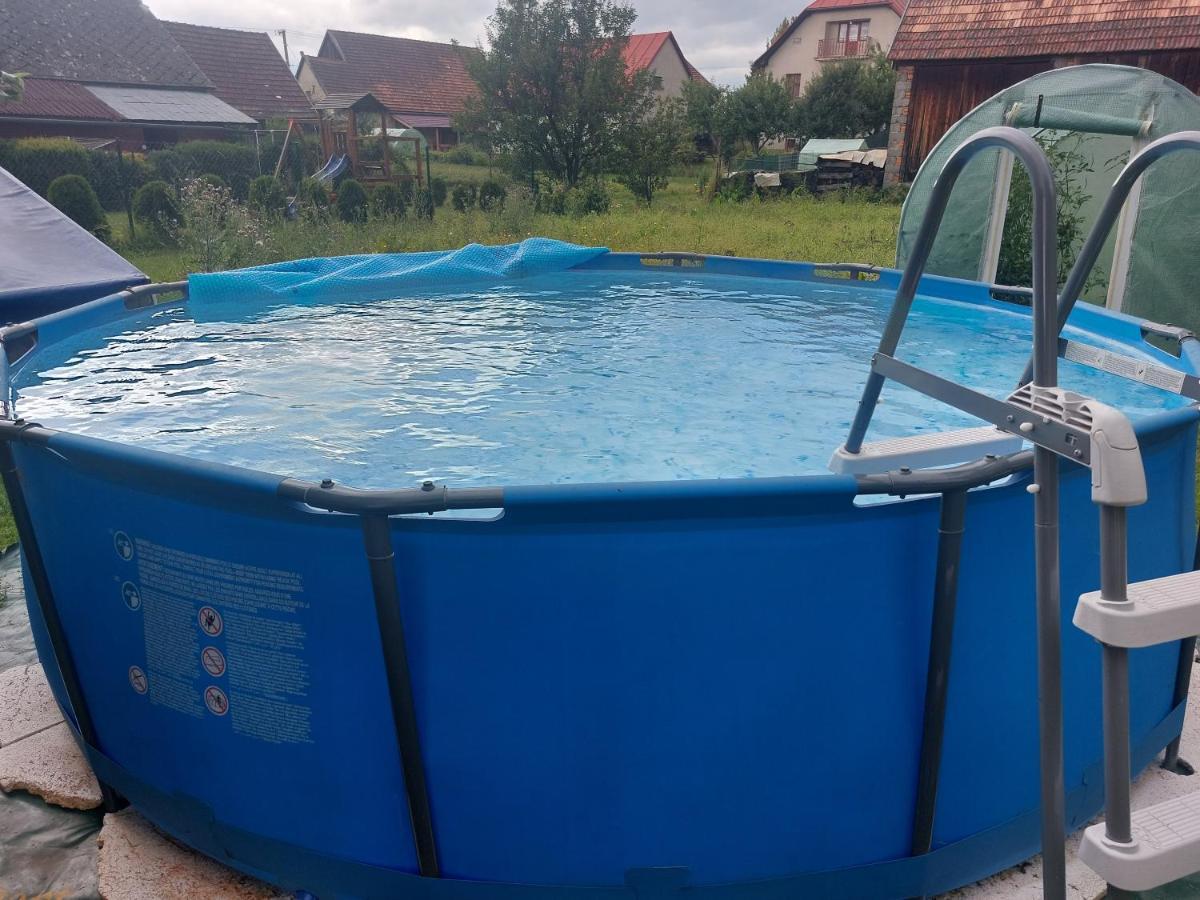 Appartement Privat Safi à Liptovský Mikuláš Extérieur photo
